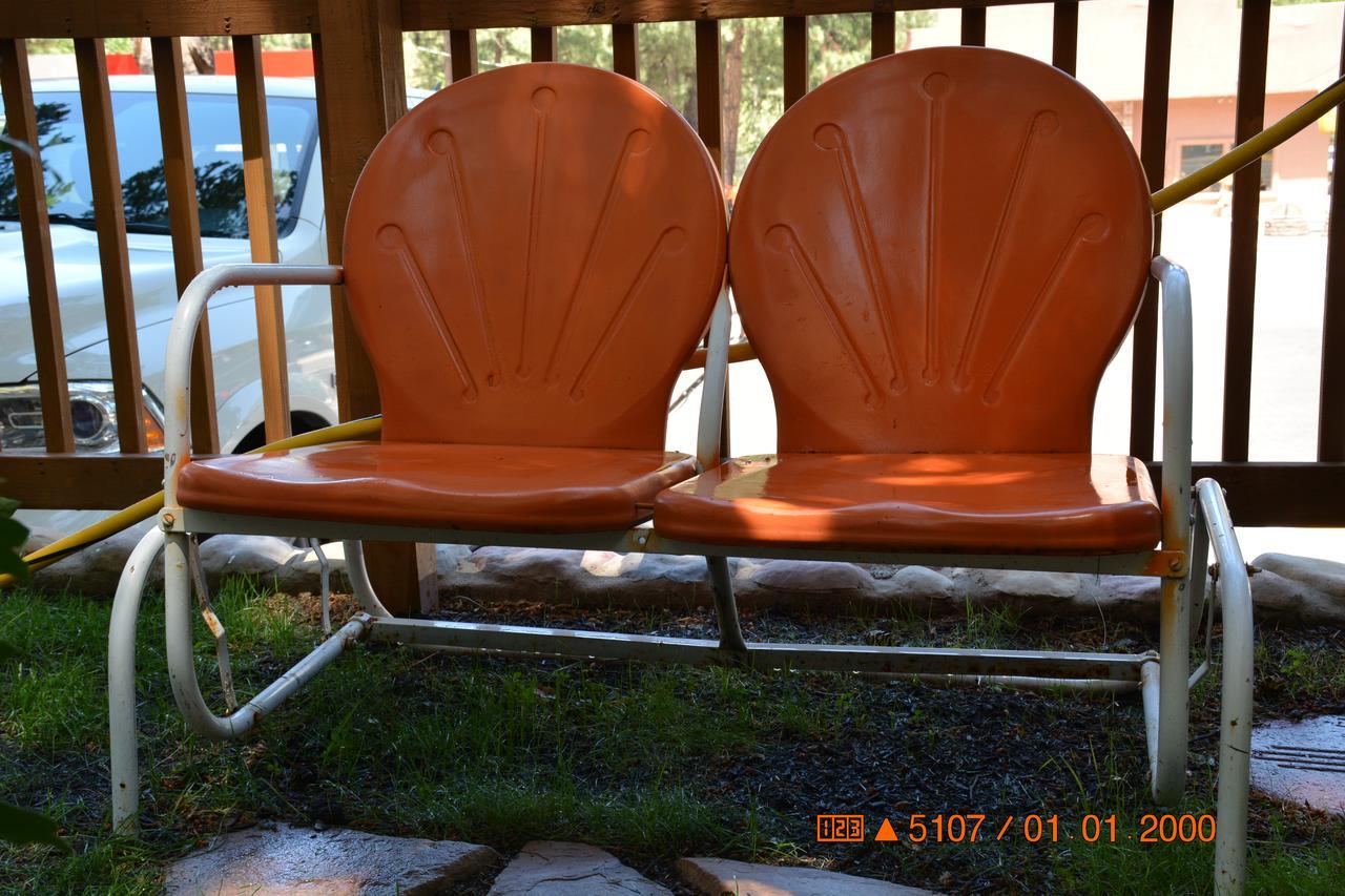 Sitzmark Chalet Inn Рюидозо Екстериор снимка