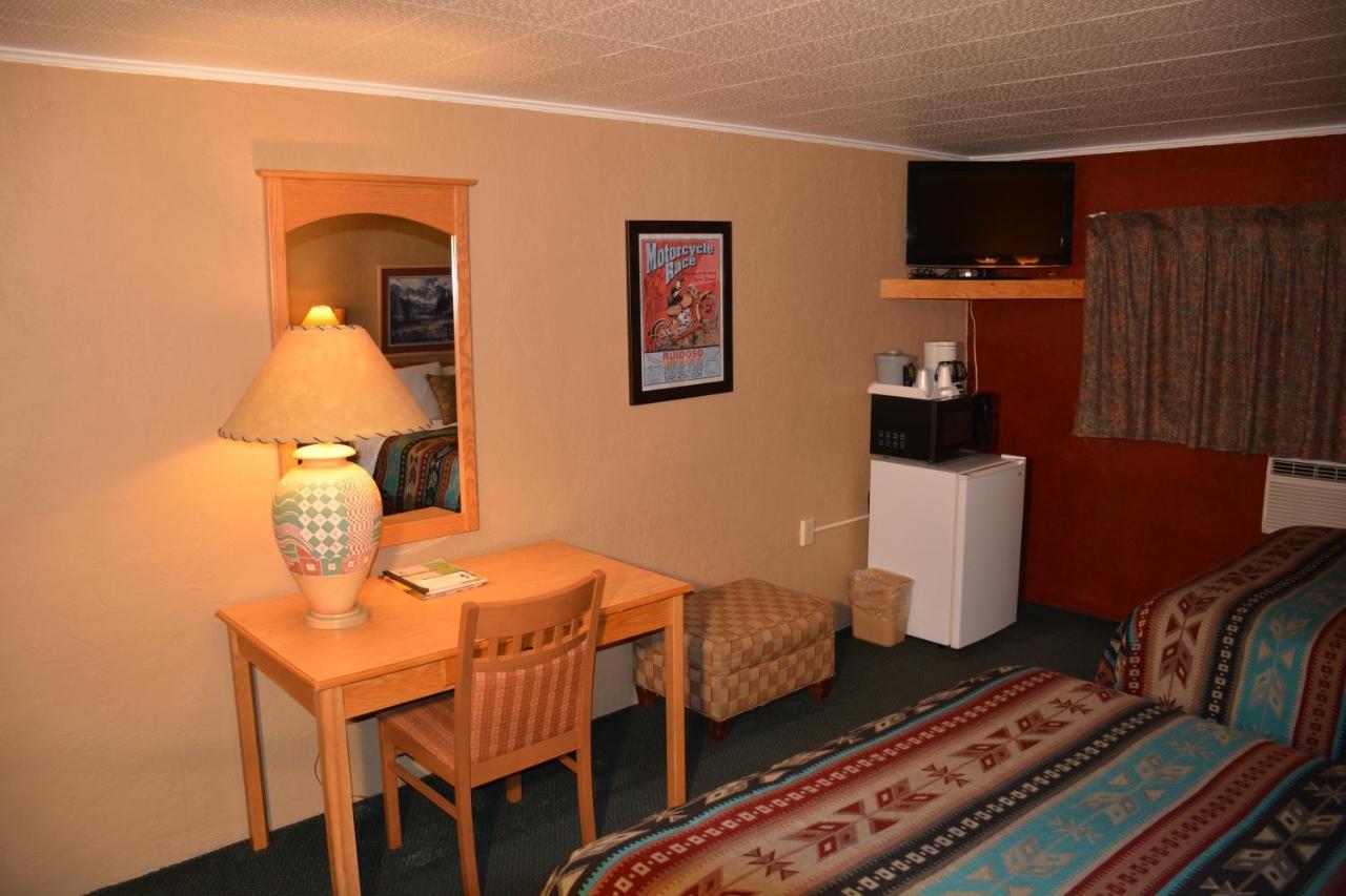 Sitzmark Chalet Inn Рюидозо Екстериор снимка
